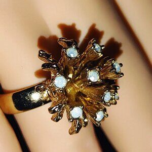 Galaxy Sarah Coventry Ring 1977 Vintage Gold Tone Statement Faux Opal Adjustable